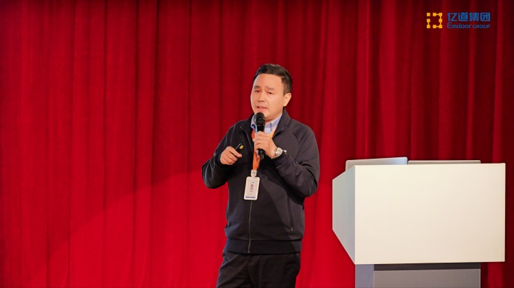 Directeur général Liu Yuangui Directeur général Liu Yuangui presentation